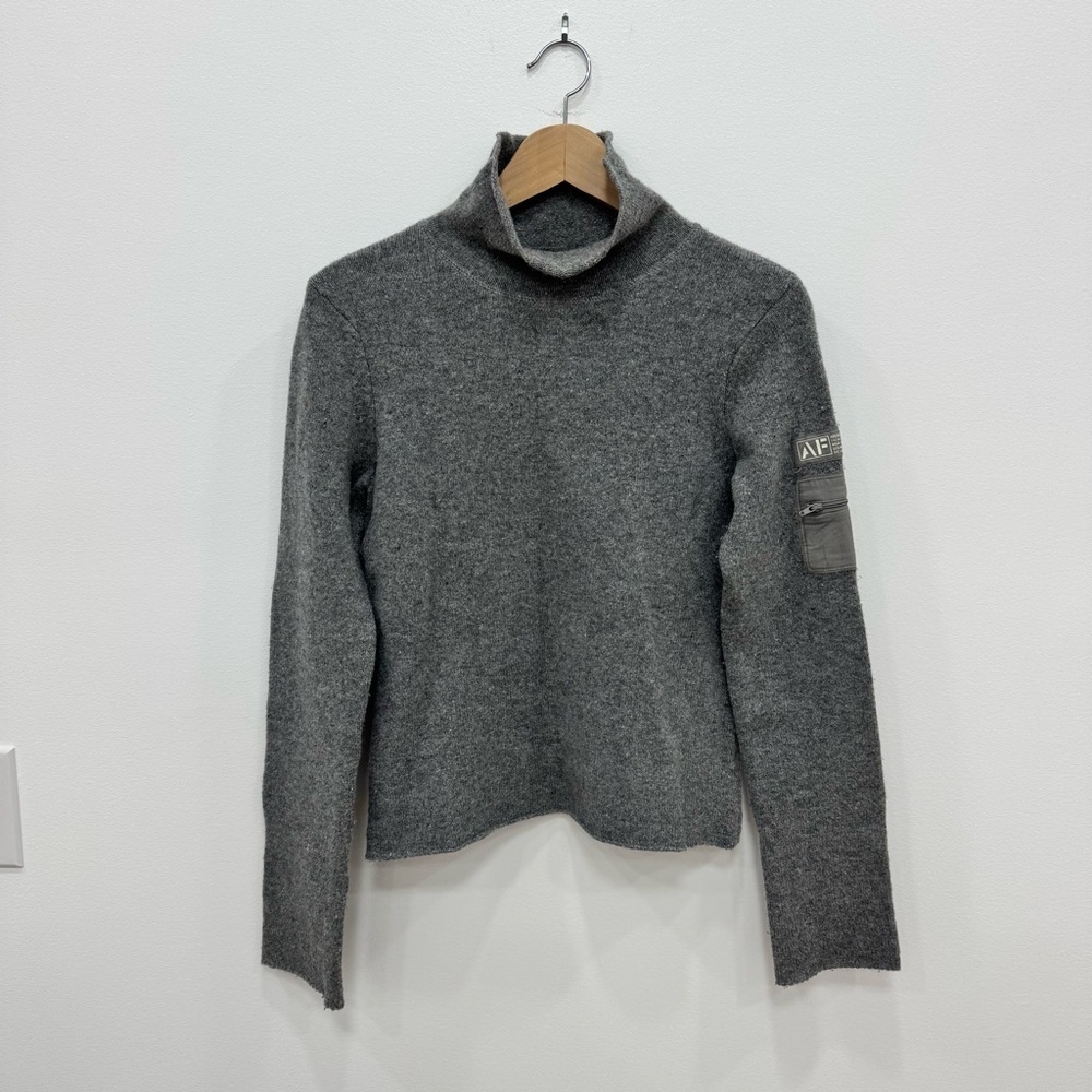 Vintage Abercrombie & Fitch Wool Sweater Sz Medium Lambswool gray silver